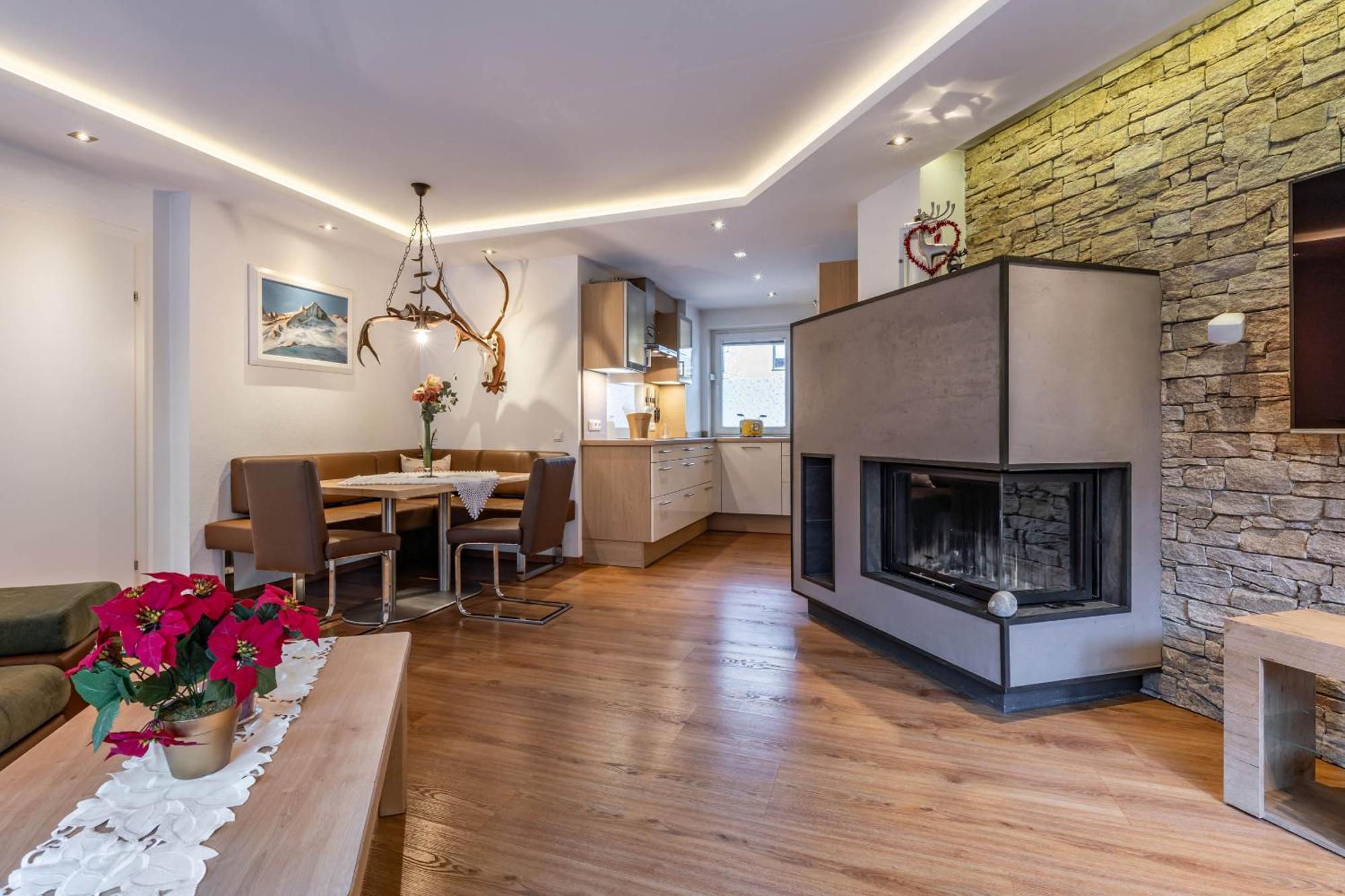 Chalet Perauer Mayrhofen Buitenkant foto